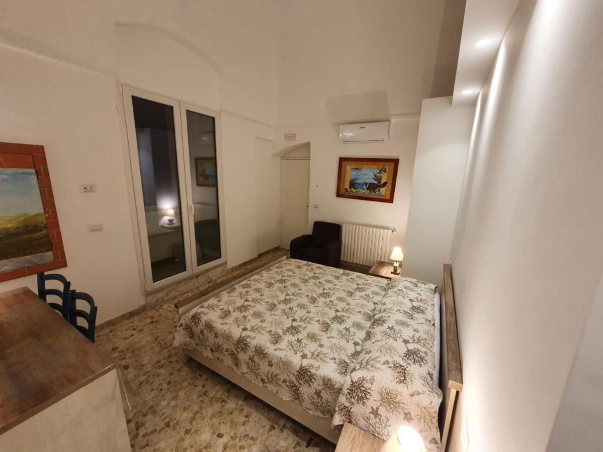 Stella Maris Bed and Breakfast Conversano Eksteriør billede